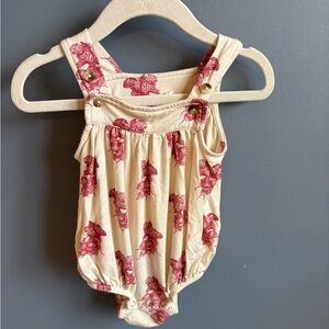 Kate Quinn Oliver Bubble